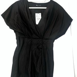 Super cute Zara dress with slight flair! NWT